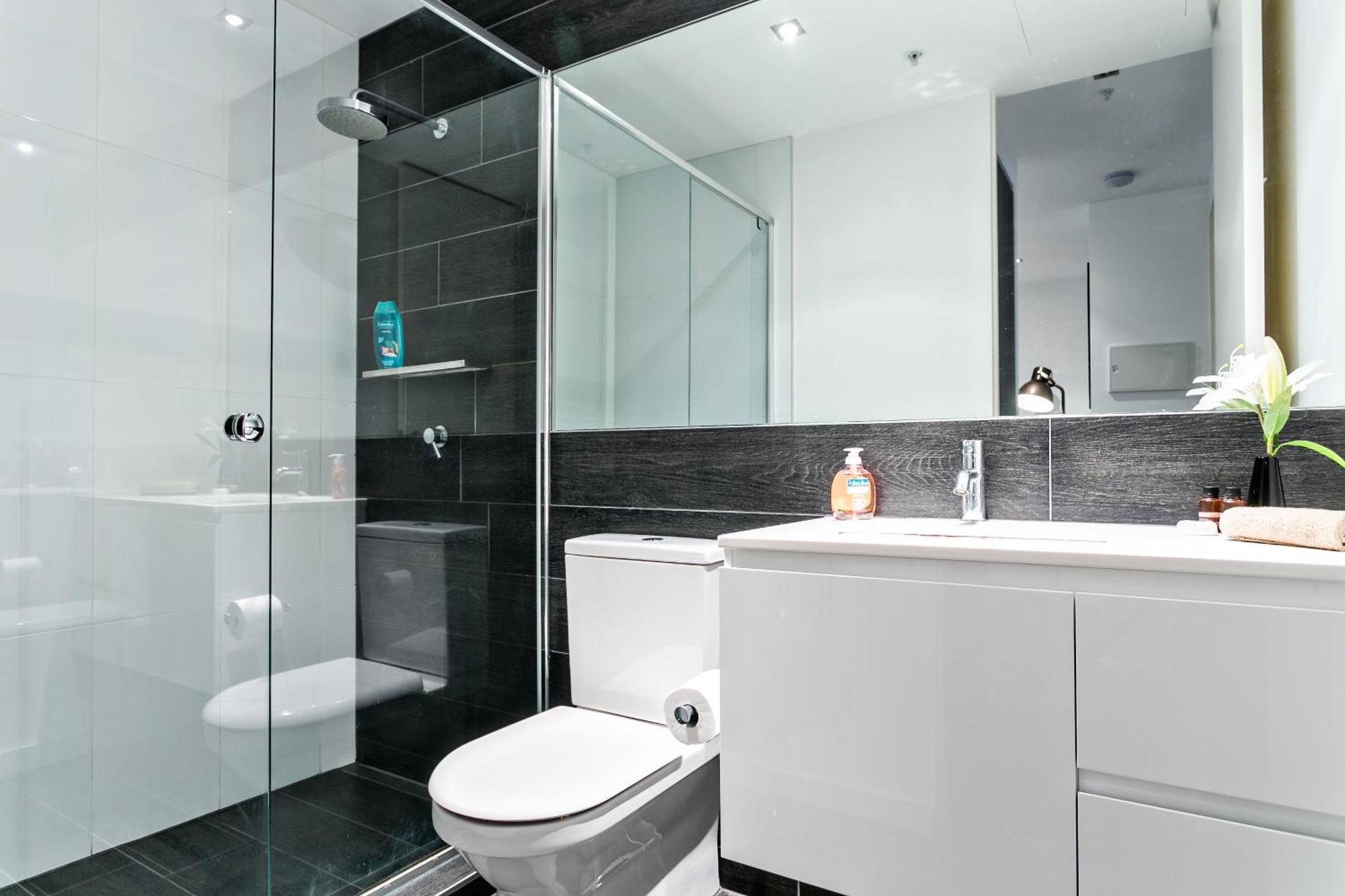 Complete Host Halo Apartments Melbourne Eksteriør bilde